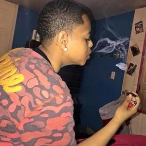 Meet your Posher, Jones